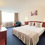 Otel Orbita 2*