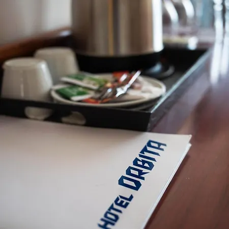 Hotel Orbita 2*